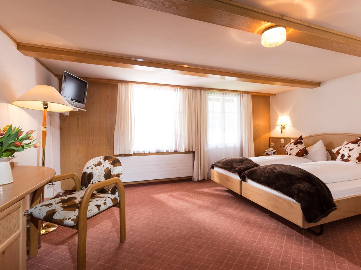 Hotel Oberland Lauterbrunnen Zimmer foto