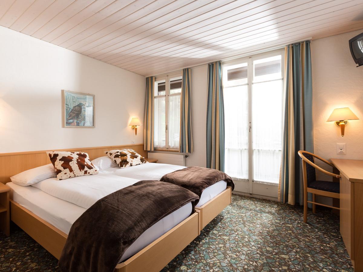 Hotel Oberland Lauterbrunnen Zimmer foto